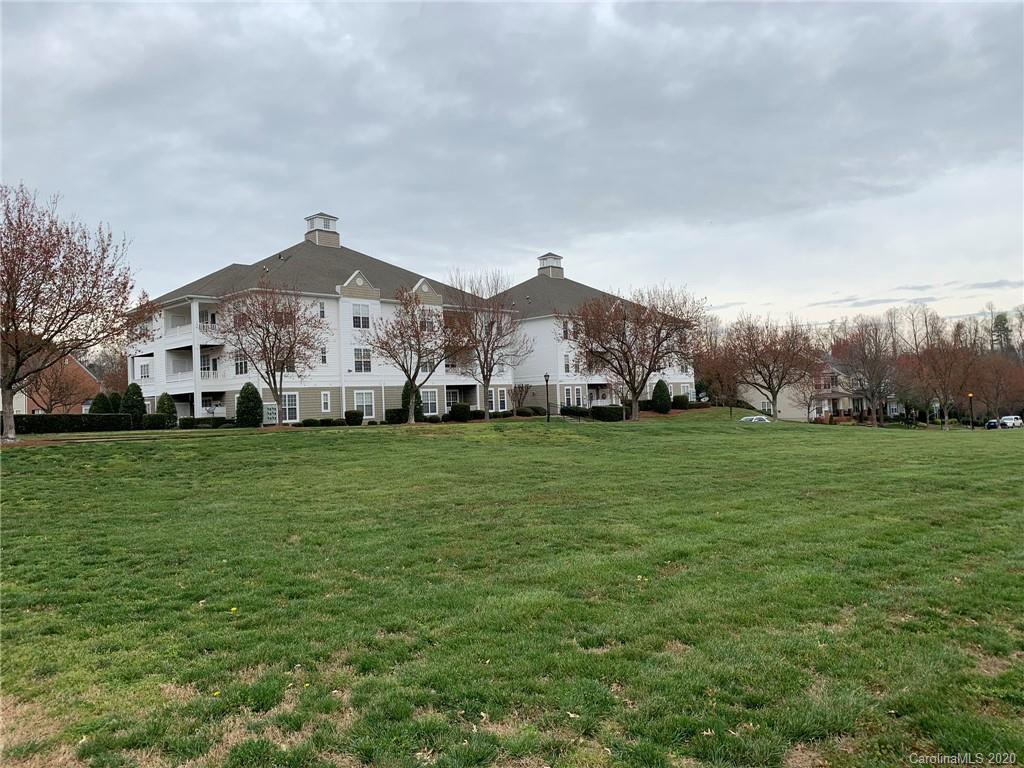 18711 Ruffner Drive, Unit 2A Cornelius, NC 28031 - Photo 14 of 15