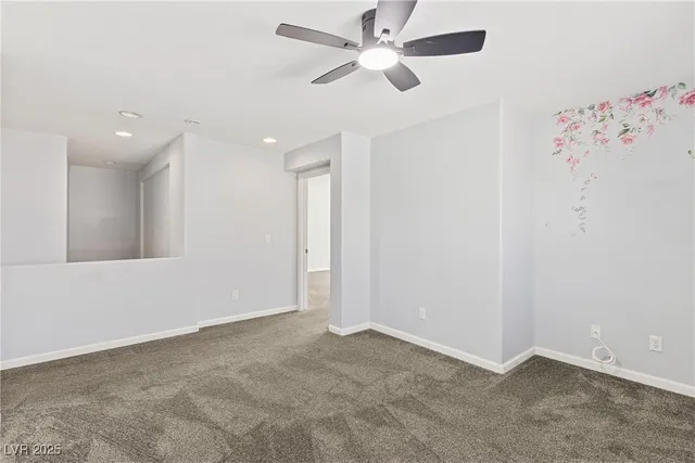 $2,700 | 9325 Dorrell Lane, Las Vegas, NV 89149