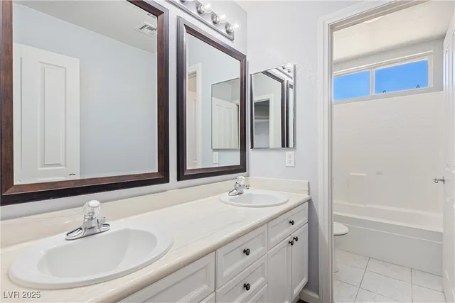 $2,700 | 9325 Dorrell Lane, Las Vegas, NV 89149