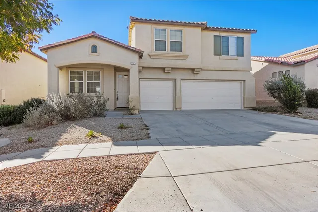 $2,700 | 9325 Dorrell Lane, Las Vegas, NV 89149