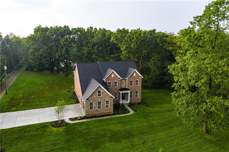 256 Myoma Road Mars, PA 16046 - Photo 3 of 25