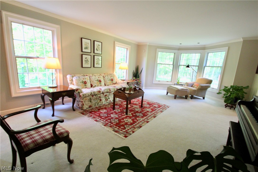 9628 Ravenna Road Chardon, OH 44024 - Photo 4 of 35 Gallery Image 4