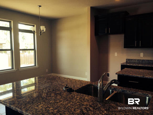 12232 Ariel Way Daphne, AL 36527 - Photo 3 of 10