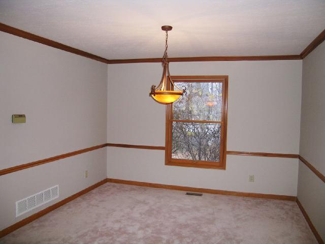 1059 Riva Ridge Boulevard Gahanna, OH 43230 - Photo 3 of 11