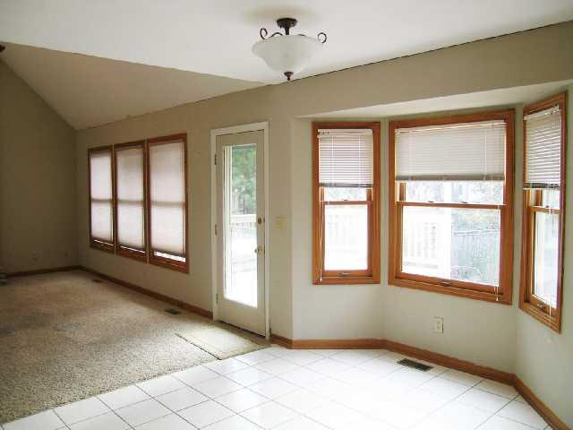 1059 Riva Ridge Boulevard Gahanna, OH 43230 - Photo 5 of 11
