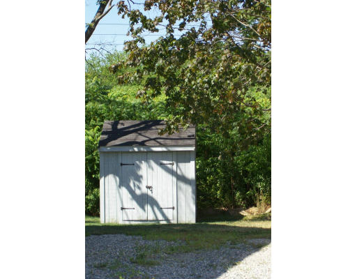 1437 Stafford Road Fall River, MA 02721 - Photo 12 of 13 Gallery Image 12