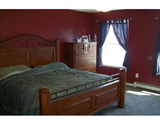 1437 Stafford Road Fall River, MA 02721 - Photo 7 of 13 Gallery Image 7