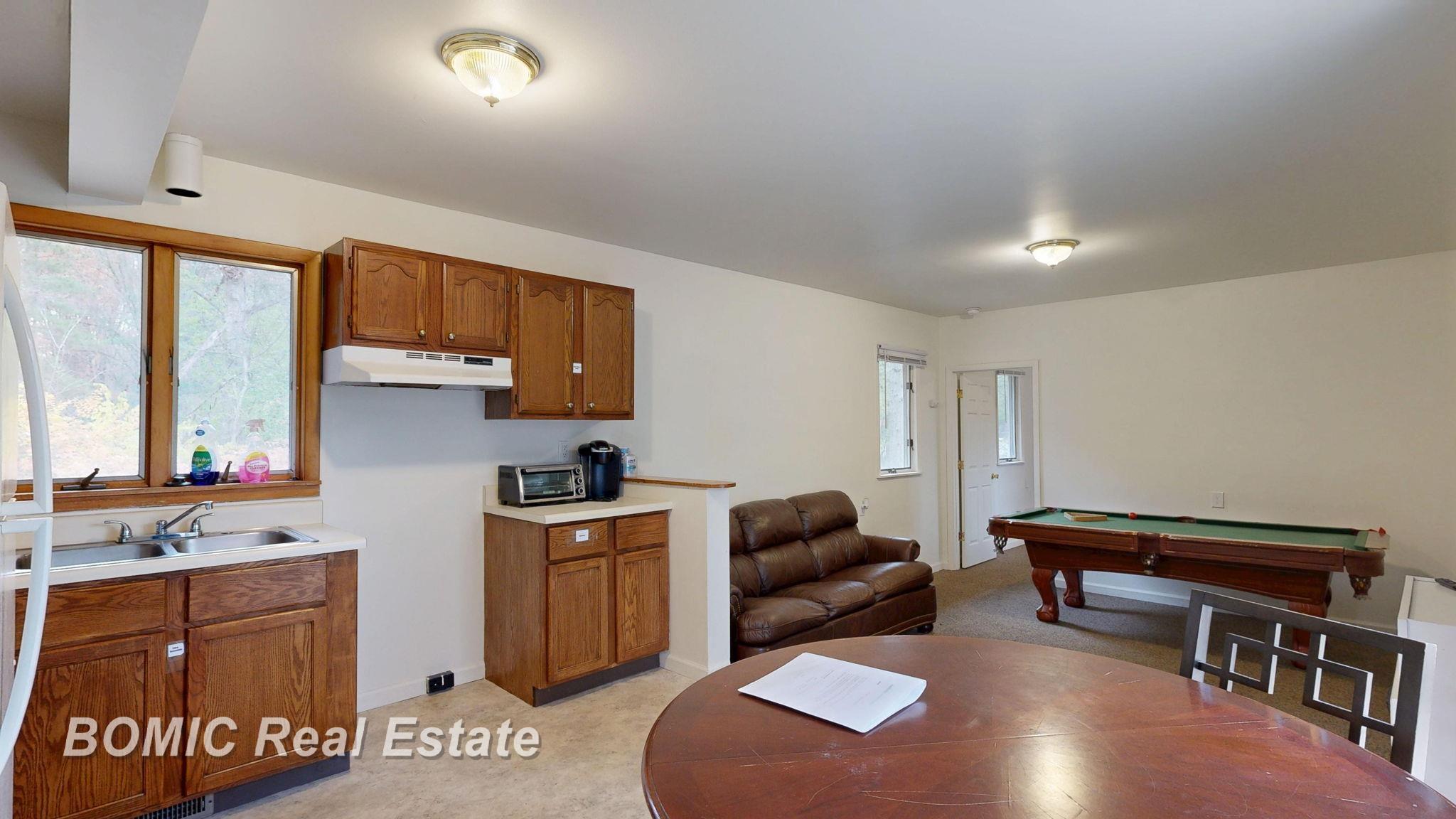 3700 North Saginaw Road Midland, MI 48640 - Photo 23 of 25