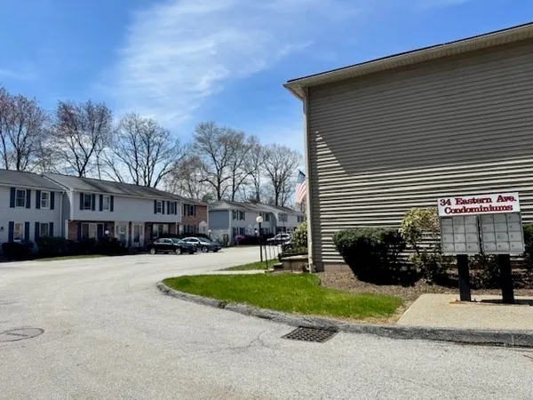 $310,000 | 34 Eastern Avenue, Unit M, Webster, MA 01570