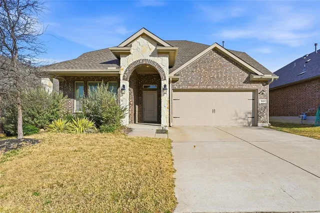 $2,795 | 940 Azure Lane, Celina, TX 75009
