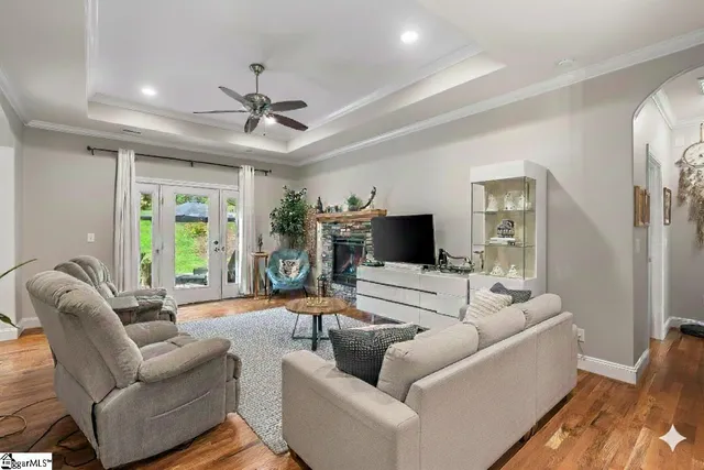 $649,000 | 6 Silverbush Lane, Marietta, SC 29661