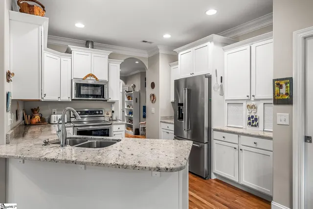 $649,000 | 6 Silverbush Lane, Marietta, SC 29661