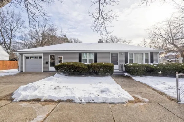$299,999 | 147 Bowles Park, Springfield, MA 01104