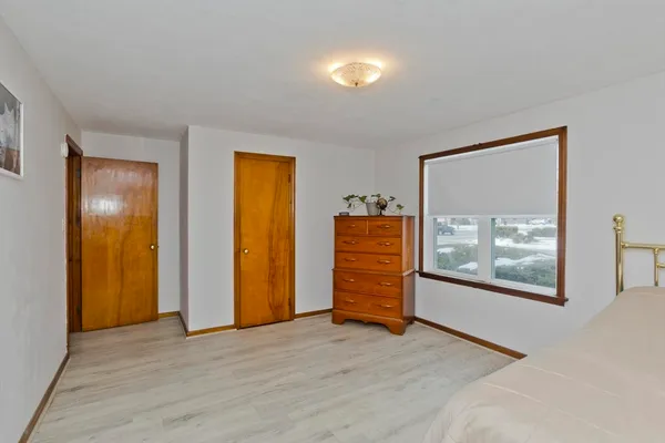$299,999 | 147 Bowles Park, Springfield, MA 01104