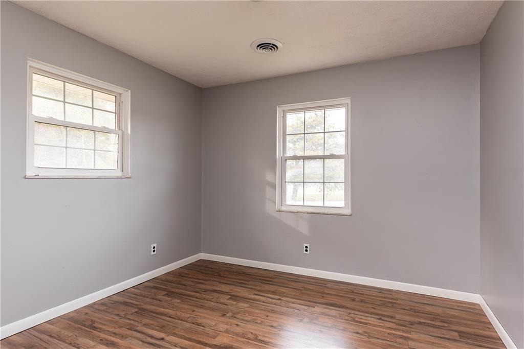 634 East Marshfield Road Scottsburg, IN 47170 - Photo 10 of 24 Gallery Image 10