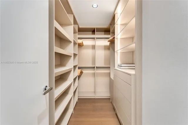 $5,750,000 | 4701 Meridian Avenue, Unit 421, Miami Beach, FL 33140