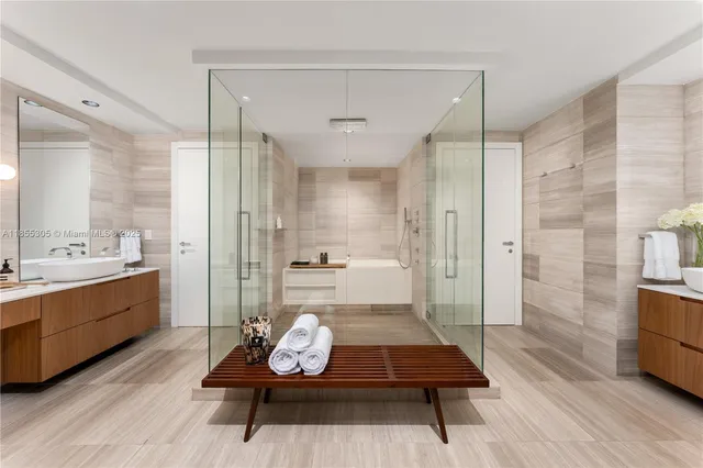 $5,750,000 | 4701 Meridian Avenue, Unit 421, Miami Beach, FL 33140