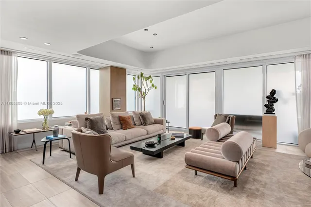 $5,750,000 | 4701 Meridian Avenue, Unit 421, Miami Beach, FL 33140