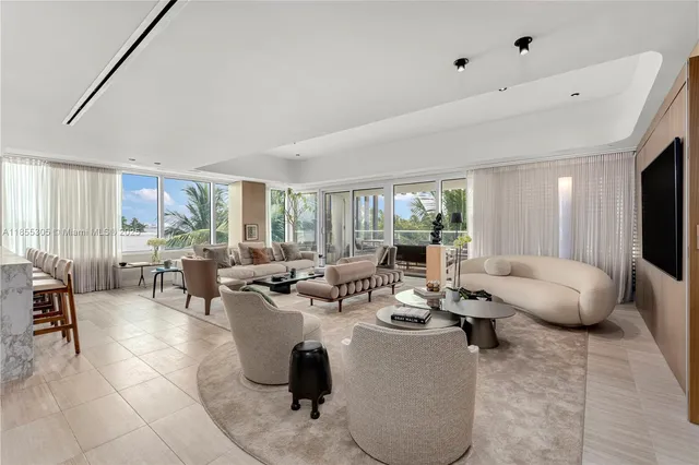 $5,750,000 | 4701 Meridian Avenue, Unit 421, Miami Beach, FL 33140