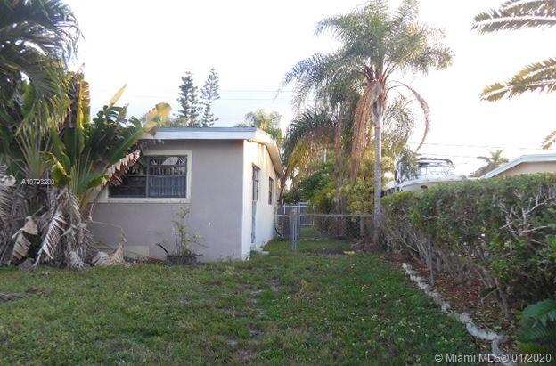19241 Holiday Road Cutler Bay, FL 33157 - Photo 3 of 42
