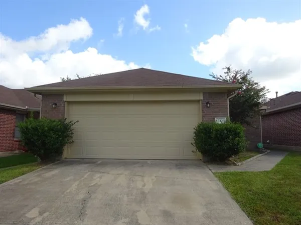 $1,815 | 12406 Westwold Drive, Tomball, TX 77377