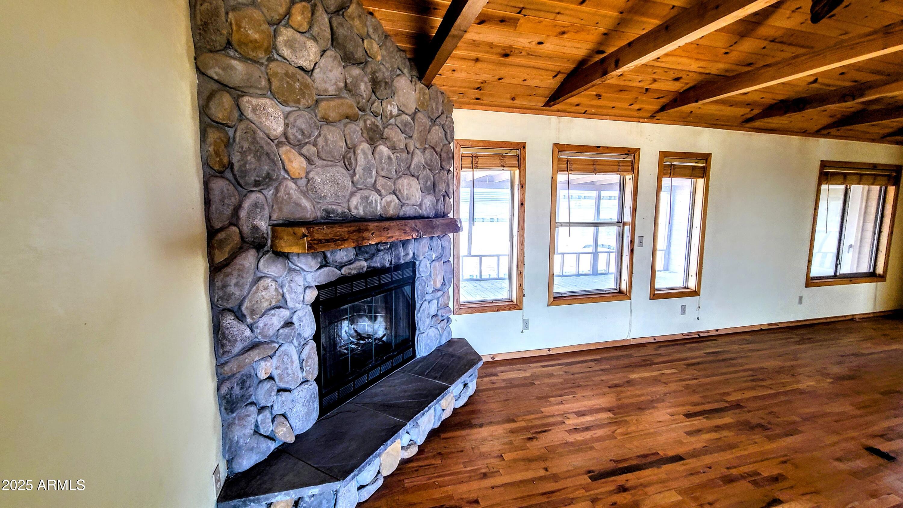 918 County Road, Unit N8446 Concho, AZ 85924 - Photo 10 of 26 20250505_093249-EDIT