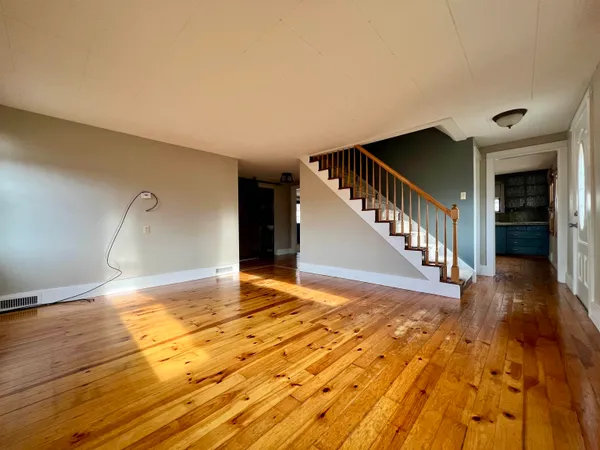$330,000 | 242 Elm Street, Claremont, NH 03743