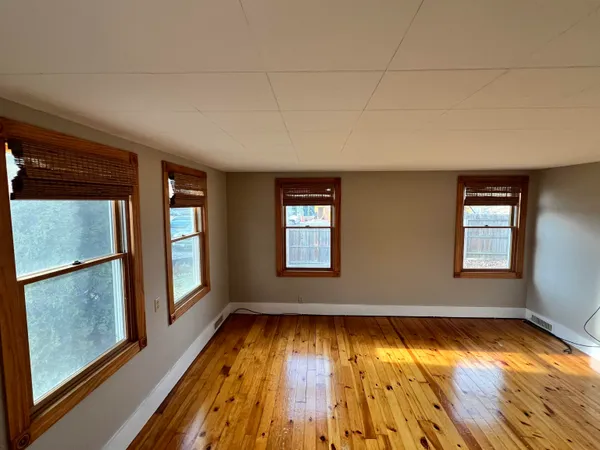$330,000 | 242 Elm Street, Claremont, NH 03743