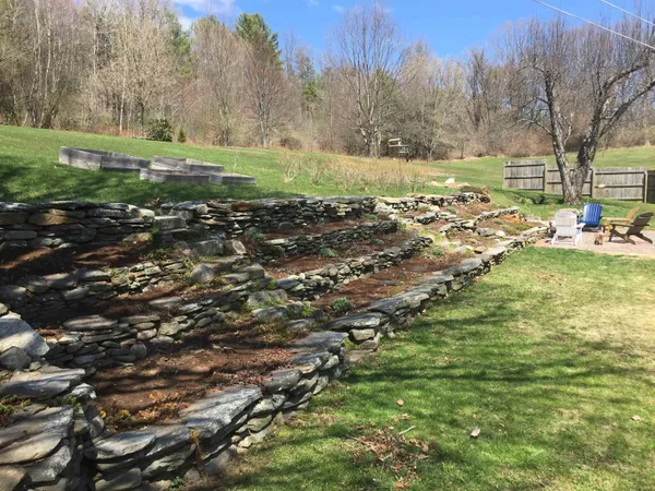 $330,000 | 242 Elm Street, Claremont, NH 03743