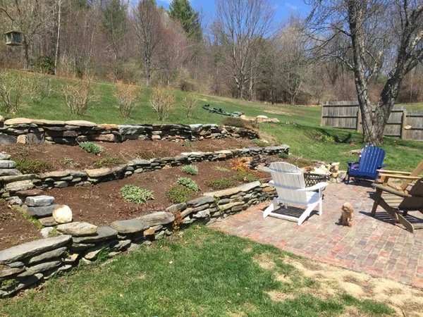 $330,000 | 242 Elm Street, Claremont, NH 03743