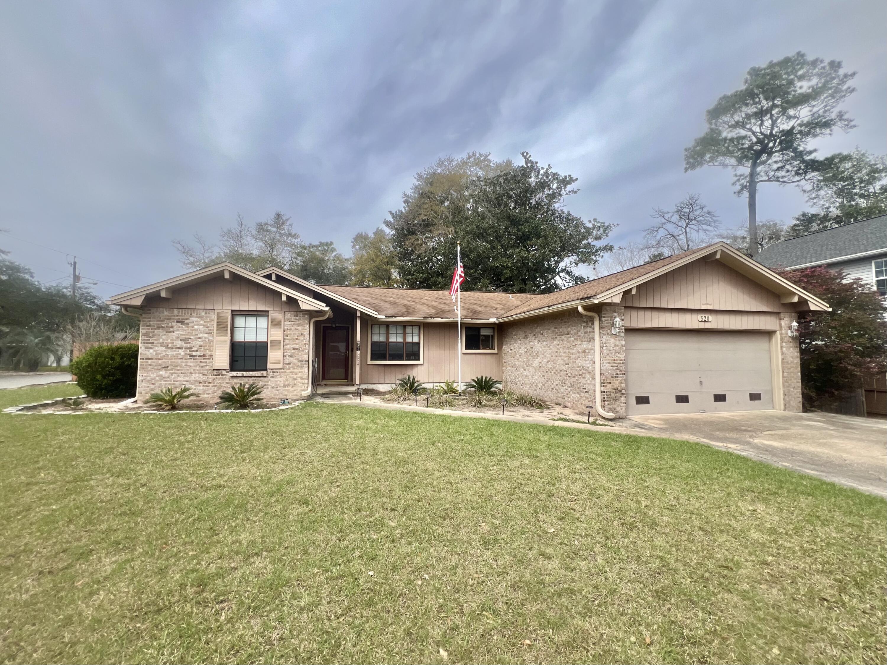 a house view with a outdoor space