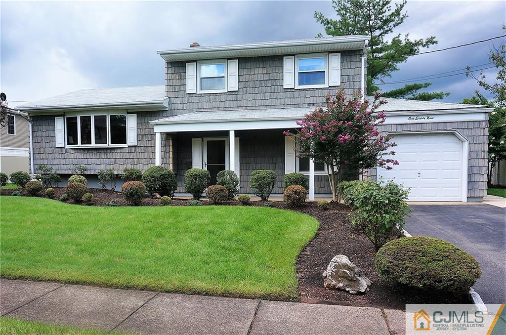 189 Winding Road Iselin, NJ 08830 - Photo 2 of 25 Gallery Image 2