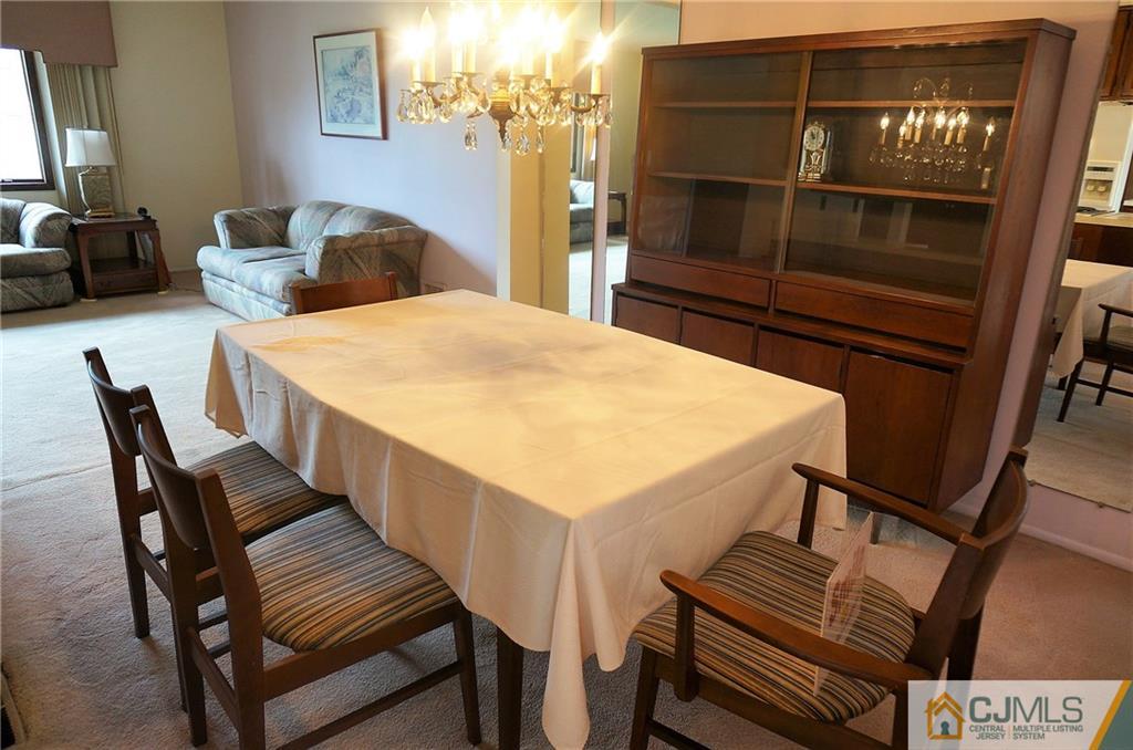 189 Winding Road Iselin, NJ 08830 - Photo 11 of 25 Gallery Image 11