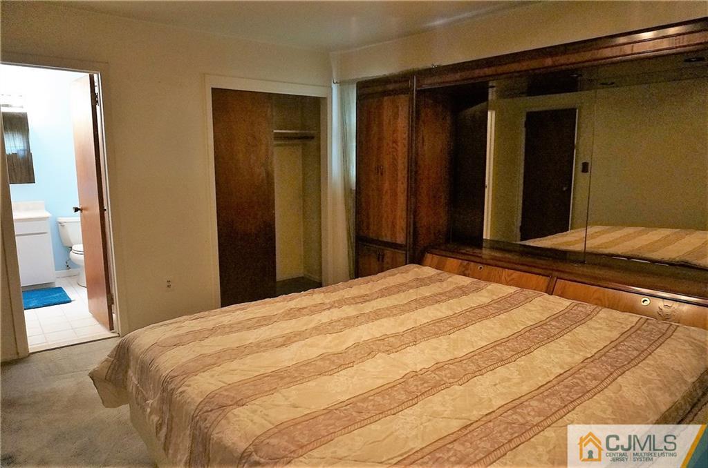 189 Winding Road Iselin, NJ 08830 - Photo 14 of 25 Gallery Image 14