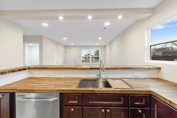 $199,000 | 127 State, Pulaski, VA 24301