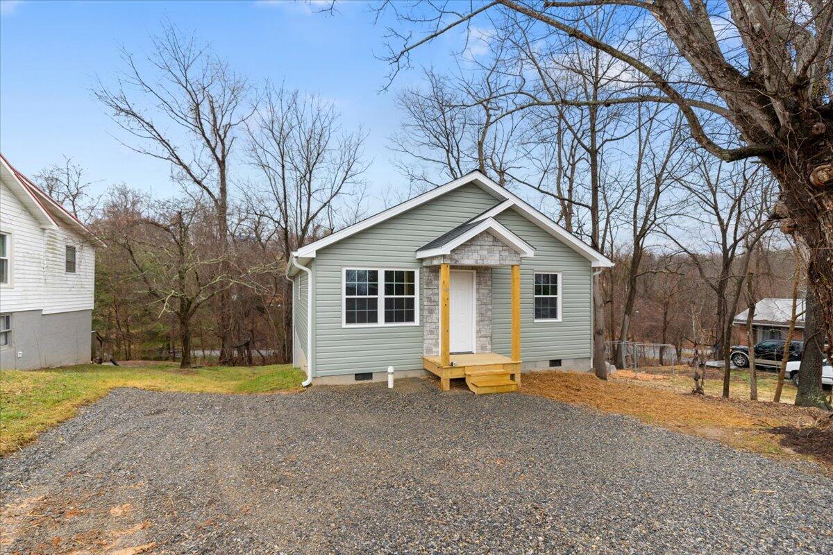 127 State Pulaski, VA 24301 - Photo 3 of 35 04-1000021428