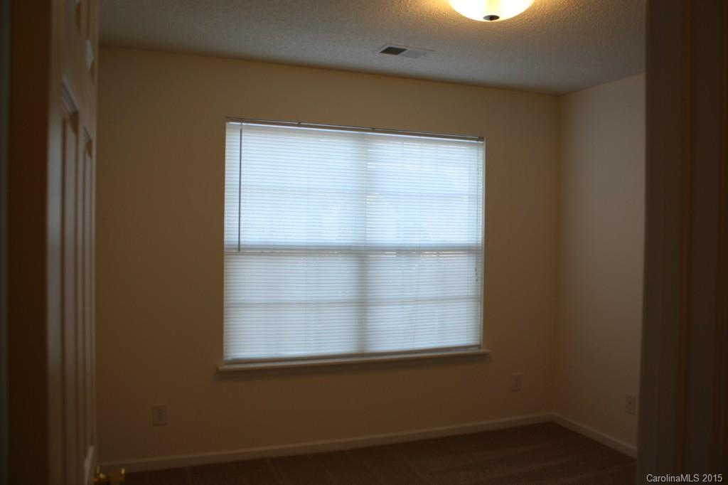 16736 Timber Crossing Road, Unit 16736 Charlotte, NC 28213 - Photo 13 of 19