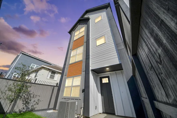 a view of an entryway