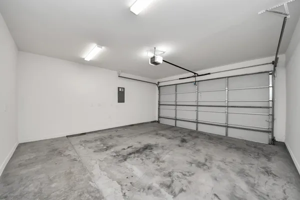 $3,250 | 2524 Live Oak Street, Houston, TX 77004