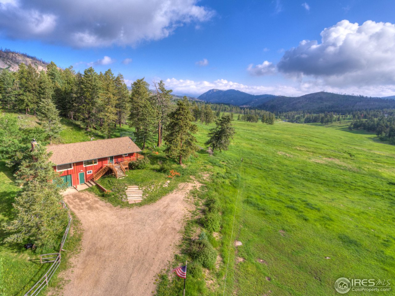15506 Rist Canyon Road Bellvue, CO 80512 - Photo 5 of 40 a view of a pathway with a yard