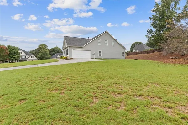 $415,000 | 1162 Mason Lee Place, Loganville, GA 30052