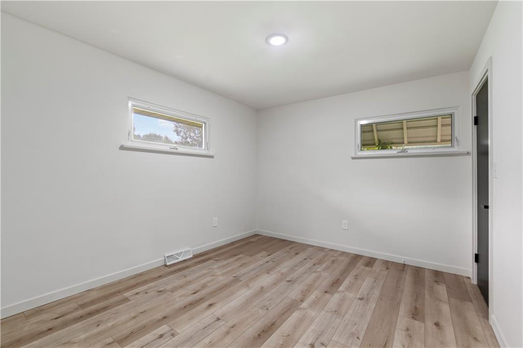 175 Mason Road Baden, PA 15005 - Photo 12 of 38