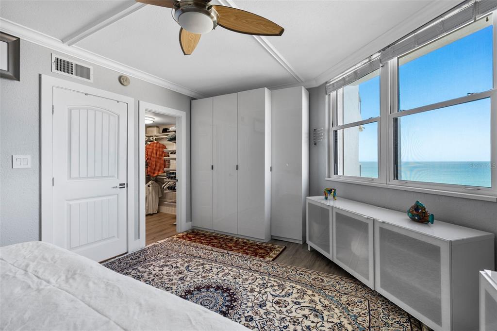 1050 Longboat Club Road, Unit 506 Longboat Key, FL 34228 - Photo 21 of 32