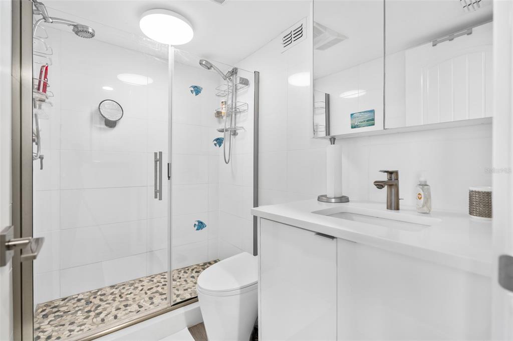 1050 Longboat Club Road, Unit 506 Longboat Key, FL 34228 - Photo 23 of 32