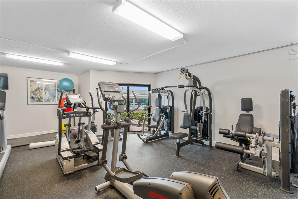 1050 Longboat Club Road, Unit 506 Longboat Key, FL 34228 - Photo 28 of 32