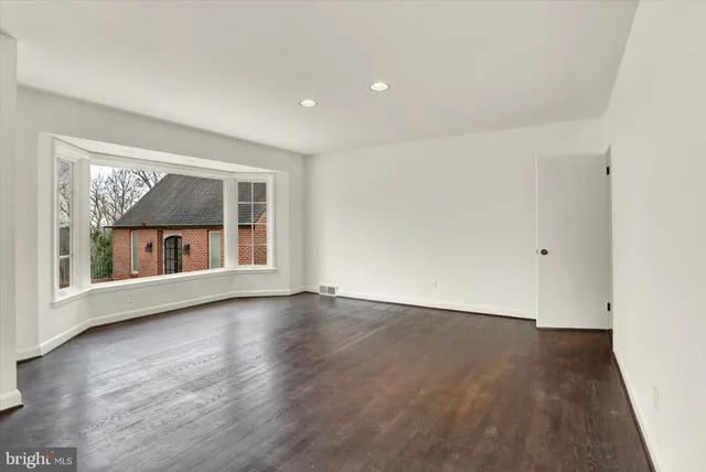 a view of a storage & utility room
