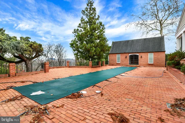 a bathroom with a shower curtain