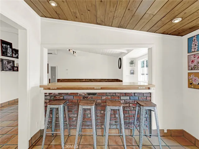 $899,000 | 19426 Blythe Street, Reseda, CA 91335