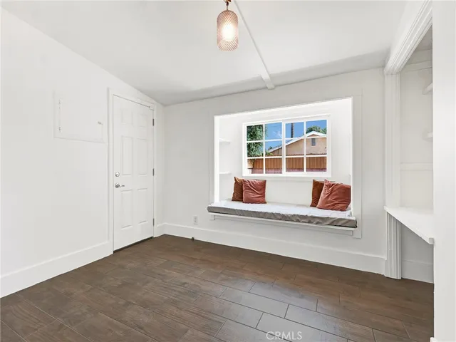 $899,000 | 19426 Blythe Street, Reseda, CA 91335