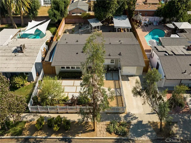 $899,000 | 19426 Blythe Street, Reseda, CA 91335